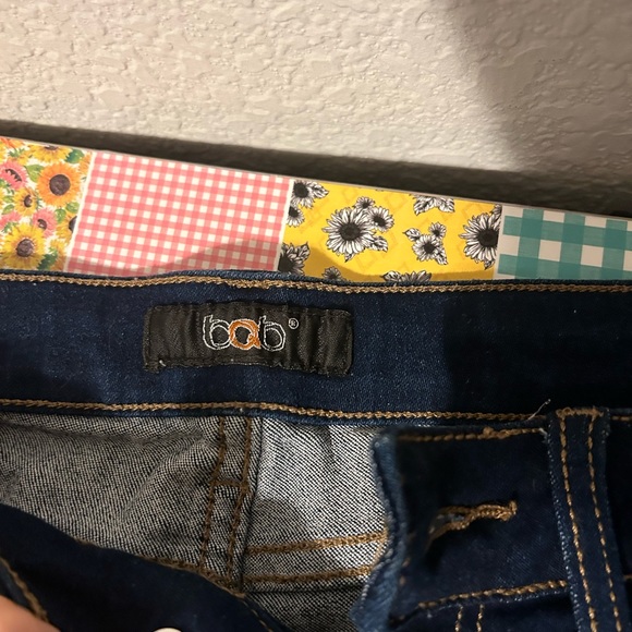 Jean shorts - Picture 3 of 3